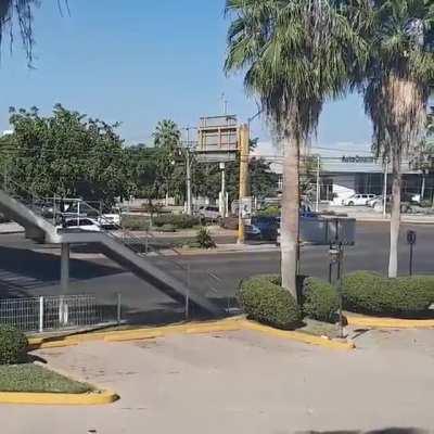 Large sicario convoy rolling thru culican main streets