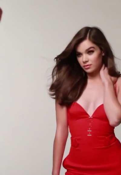 Hailee Steinfeld [irtr]