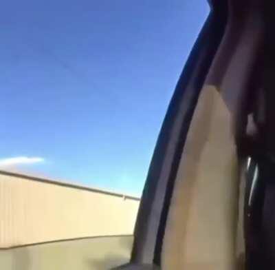 “Theirs a cop , you gotta run “ 😂😭