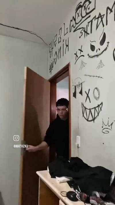 Esse vídeo é a cara desse reddit