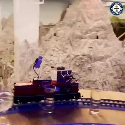 Longest Melody Played By A Model Train - Guinness World Records