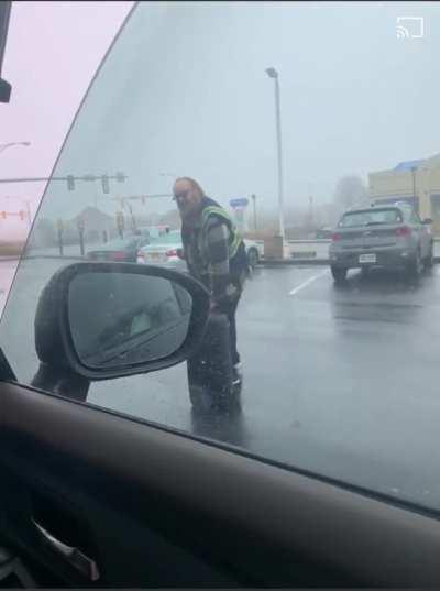 Where's his extra hash browns 