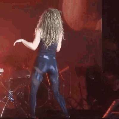 Shakira Isabel Mebarak Ripoll
