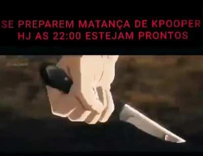 Bora criar uma guerra entre otakus e kpoopers compartilhe ou faça um meme que a discórdia começe.Boa sorte.