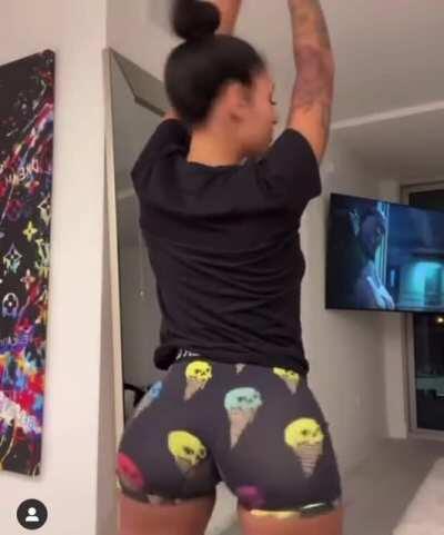 Where can i find more? I need her in my life