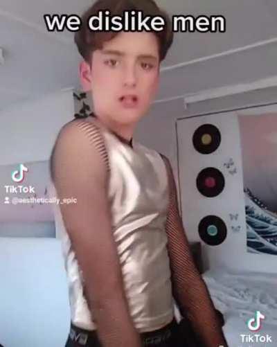 i don't know what to caption this with 😕