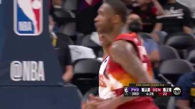 [Highlight] Chris Paul hits 8 straight midrange jumpers as part of his incredible 37 point performance to sweep the Nuggets