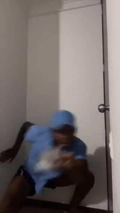 *título interactivo* (es humor no me vengan a fumar xd)