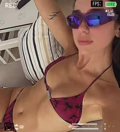 Here is the clip.. Now fap