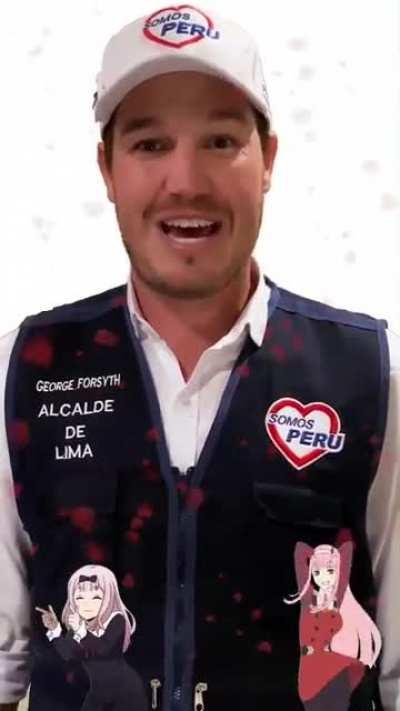 George Forsyth queriendose ganar a la comunidad otaku de Lima