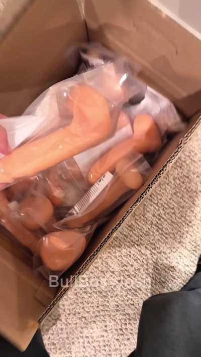 New replicas are here and ready to ship! DM me ❤️