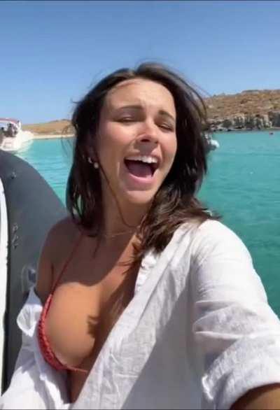 Her & Lexi R's tits have been looking amazing lately. 🥵 (TikTok)