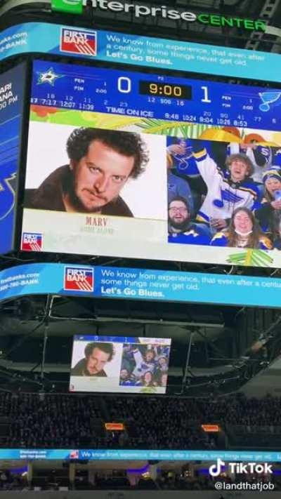 Holiday doppelgangers....