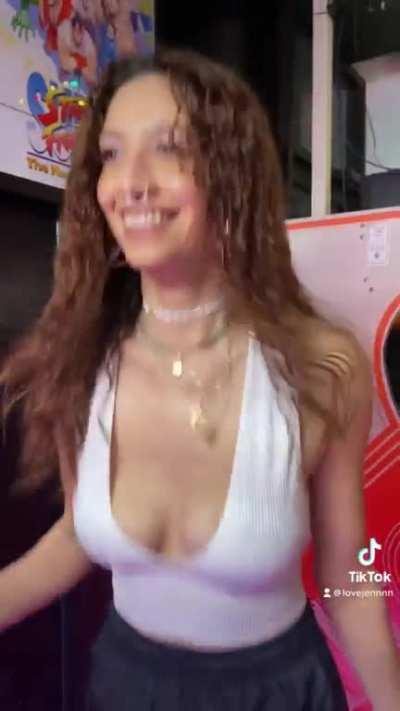 @Lovejennnn I love this game!