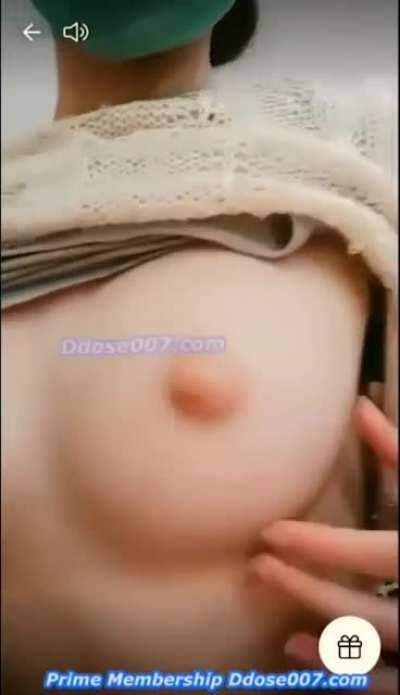 🥵 Dolly_Khan Most Demanded Latest Exclusive Full 7Min+ Premium Live Showing & Pressing her Boobs Ft. Puffy Nipples💦!! Don't Miss🥵🔥