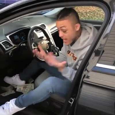 Here's something that I found deep down in my gallery all the way from 2k17. I remember skies posting and deleting this shit and I downloaded it then uploaded it afterwards on my IG and got 30k views off this snippet. Supporting this man since the very st