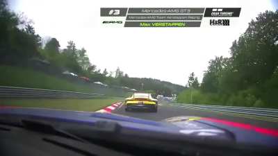 Verstappen'in kazadan SON ANDA kurtulduğu an