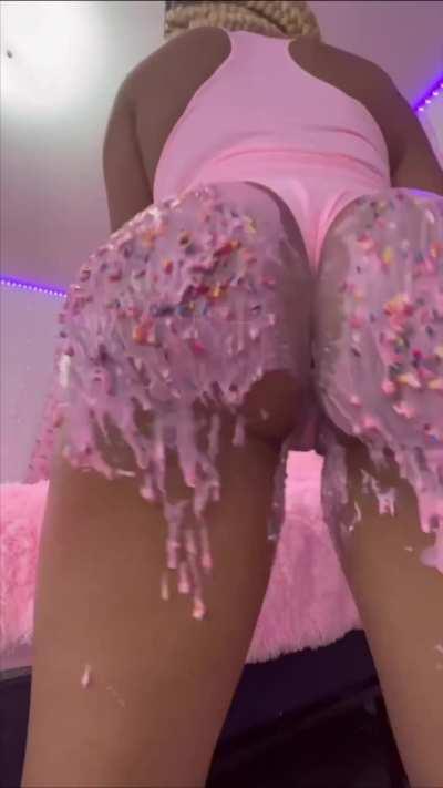 Can you use your magic stick and turn this cake ð to a cream pie ð¥§