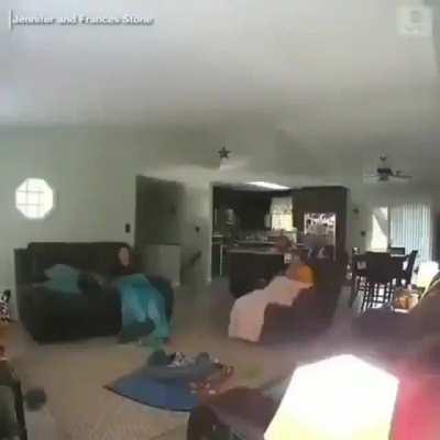 Se acuerdan de 2012? Casi muero por una pared de concreto rota equisde