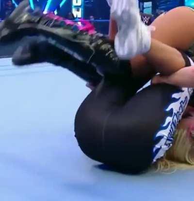 2 of the best asses in the game