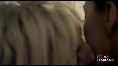 Retro Scenes: Briana Evigan & Roxy Olin - 