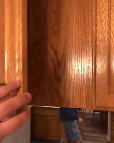 Man: You seein what I’m seein?!