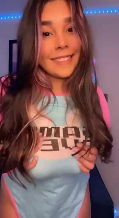 Am I thick enough to be your dinner?