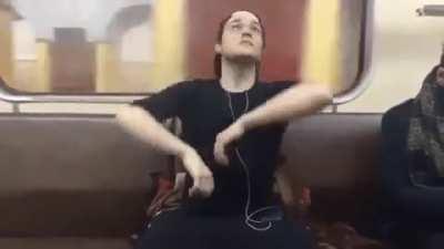 this guy flexing on everyone with his ball handling skills