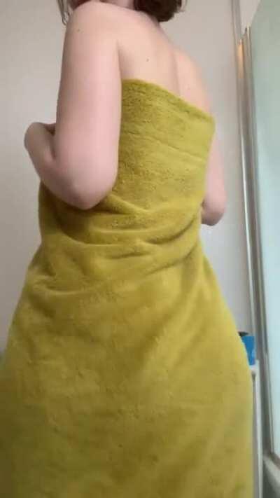 A towel drop, but from behind