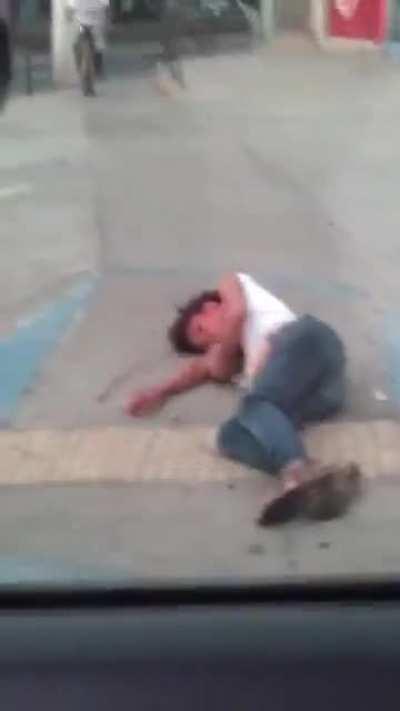 she really did that and just walked away, what a power move