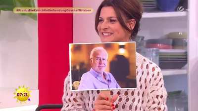 Vanessa Blumhagen im EXTrEM geilen OuTFiT !! #Bisexuell #VanessaBlumhagen #DirtyWhores #MarleneLufen