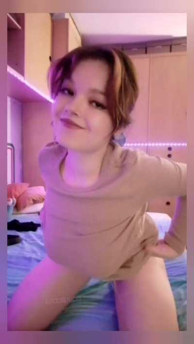 Would you be my roommate? (19)