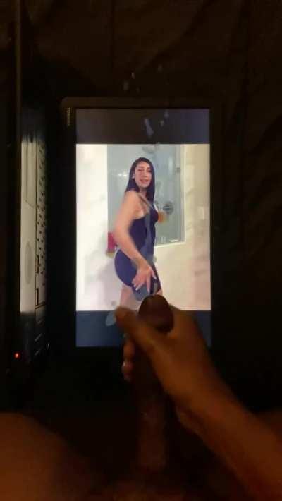 Queen Naija Part 2 (Part 1 in Bio)