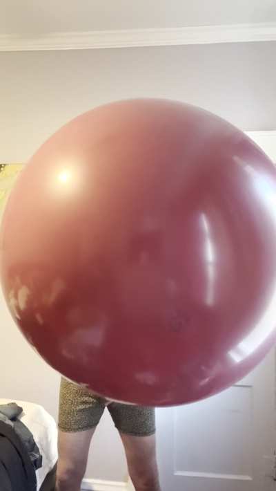 So incredibly huge that I simply had to cum! 😏