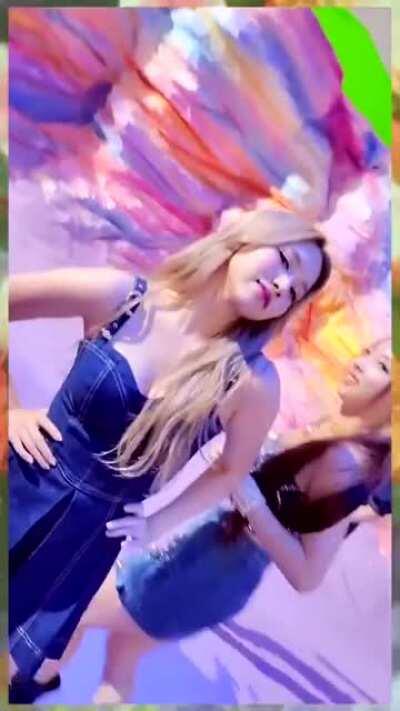 201102 - Stunning Mina