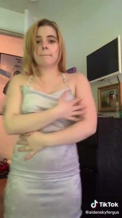 Full plate - sexy , jiggle, side boob, natural , armpit fetish , attitude !!!!  