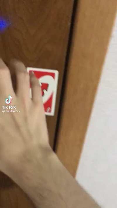 uno reverse card active