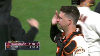 Posey sack-taps Cueto after victory