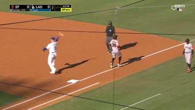 [Highlight] Miguel Rojas mic'd up: 