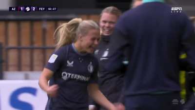 AZ Alkmaar V 1 - [2] Feyenoord V - Kirsten van de Westeringh 64'