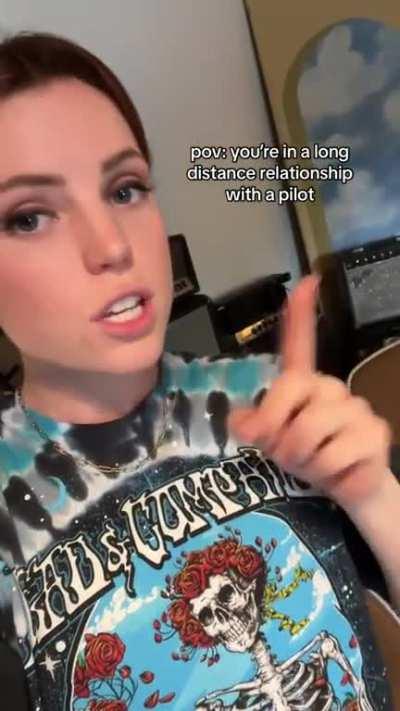 Lip syncing to a song about a long distance relationship (May 2023)