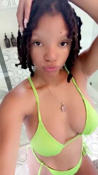 Snapchat bikini vid 1