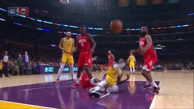 Chris Paul is a dirty player. Same shit 2 years ago.