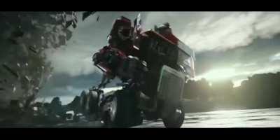 Optimus Prime's quick transformation from the 