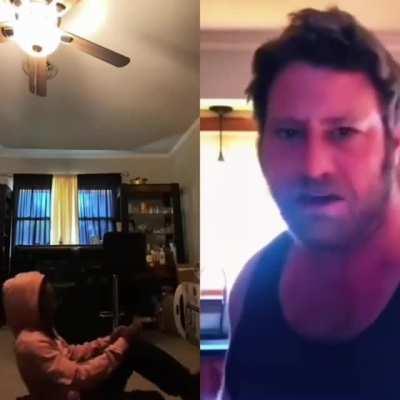 Pelomenos ele obedeceu.