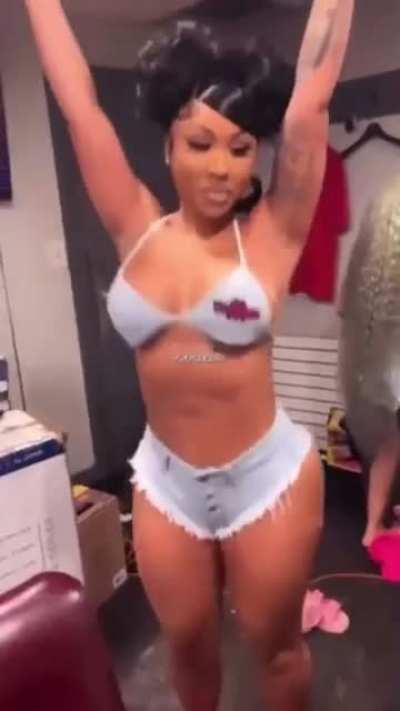 She Need To Have Another One Of These 😩