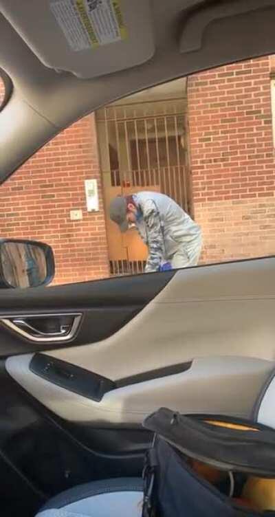 Listen. If you’ve been to Philly, this is kinda the norm 😅... he was falling backwards for so long before I finally decided to record for reddit. That bag snatch was so clean it brought him back to our reality. He stopped about 50ft later, doing it all ag