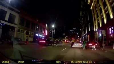 Uber driver and passenger witness a shootout in Minneapolis. Both are calm as a Hindu cow.
