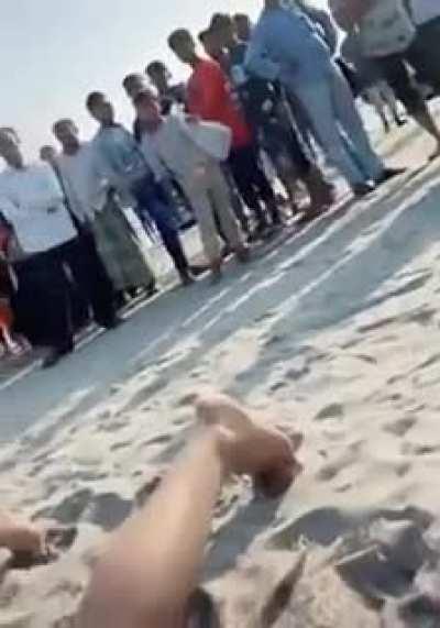 Bangladesh sunbathing