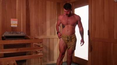 Sauna makes me look bigger